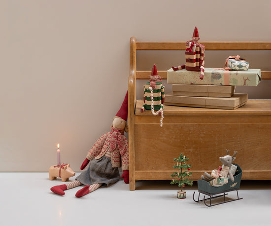 PIXY Wichtel Mädchen NO: 4 Rock / Strickjacke