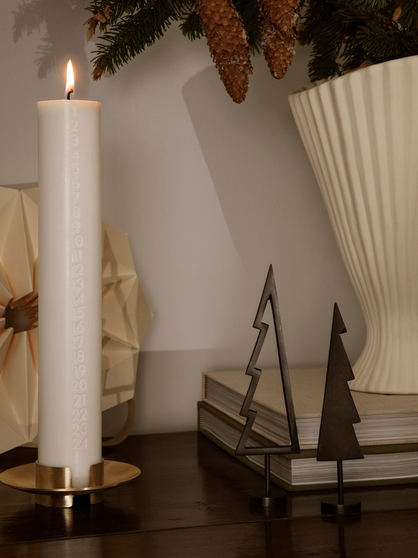 TREE Winterwald Black