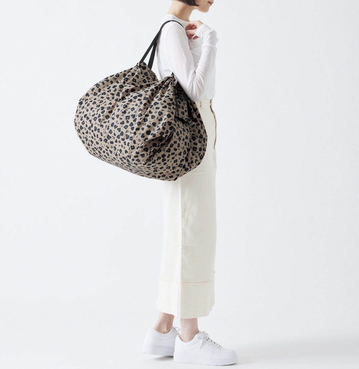 SHUPATTO Bag L Paw Marks