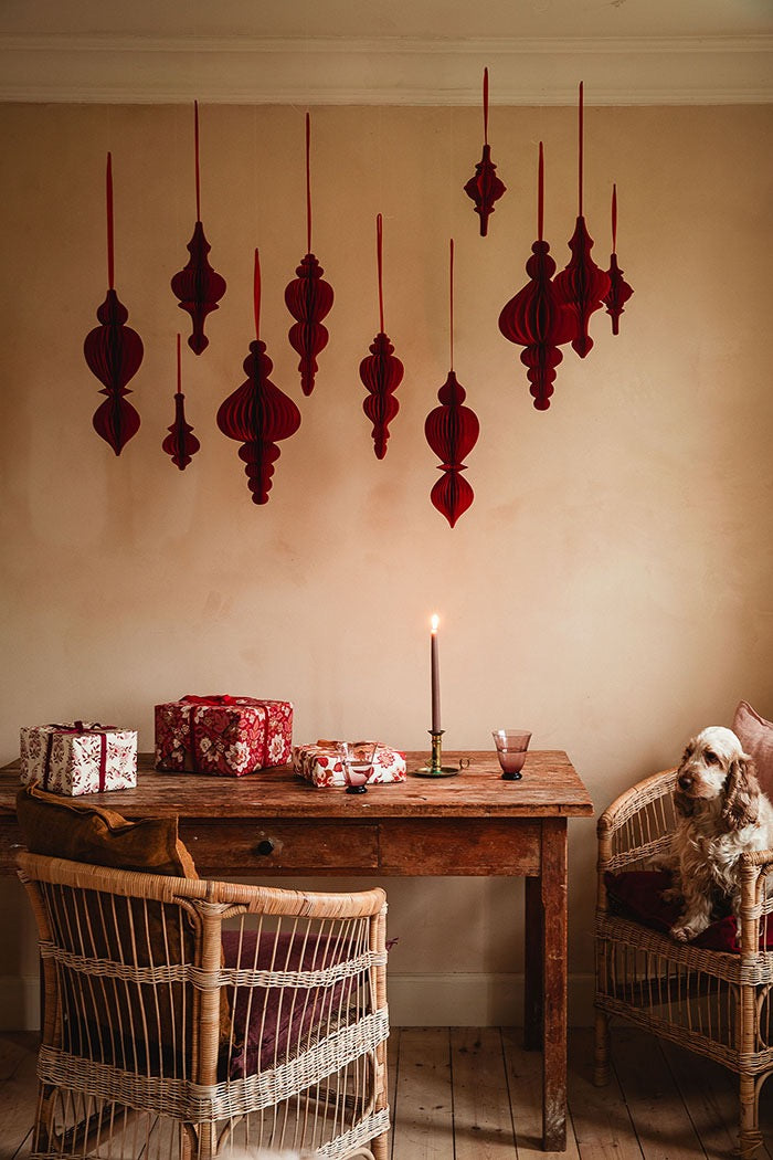 Honeycomb ORNAMENT 40 cm Ruby