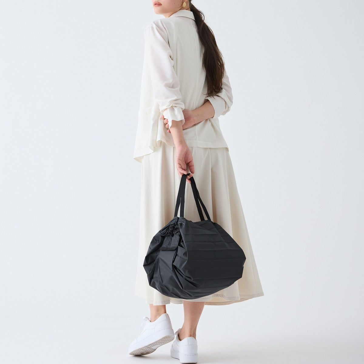 SHUPATTO M Jet Black