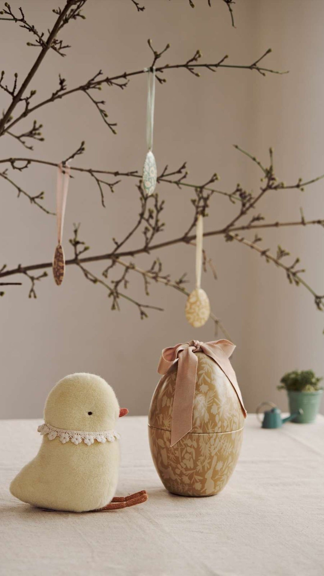 Plüsch Küken Vanillegelb