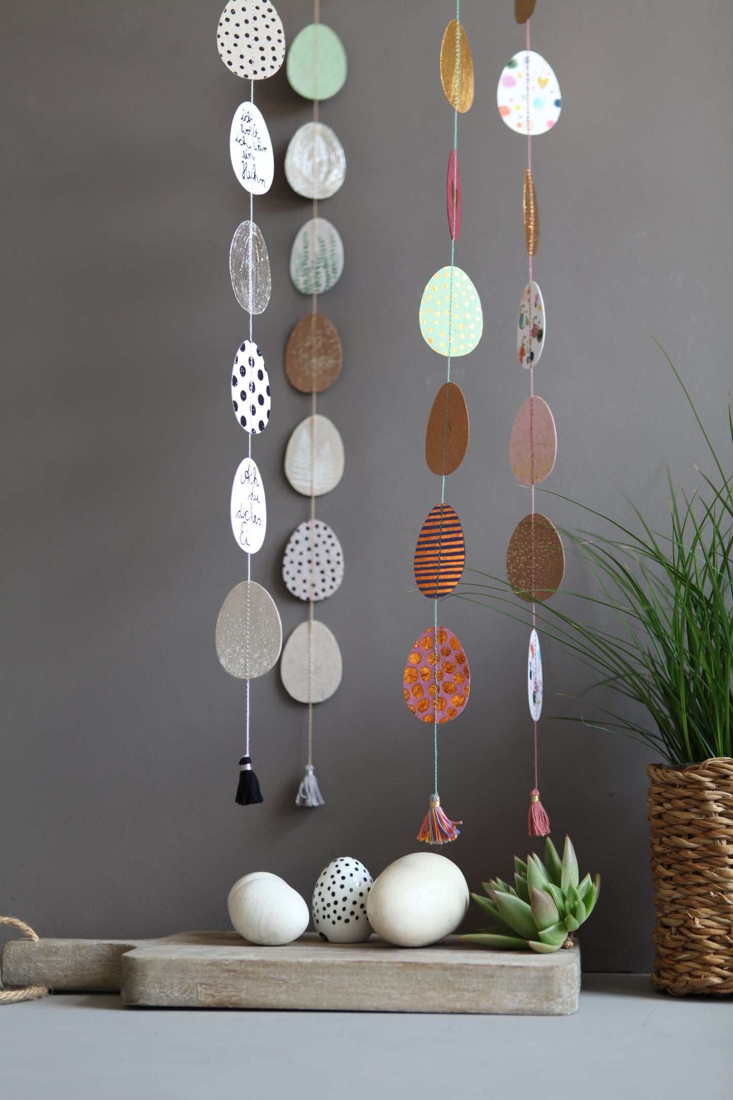 Girlande EIER ACH DU DICKES ......