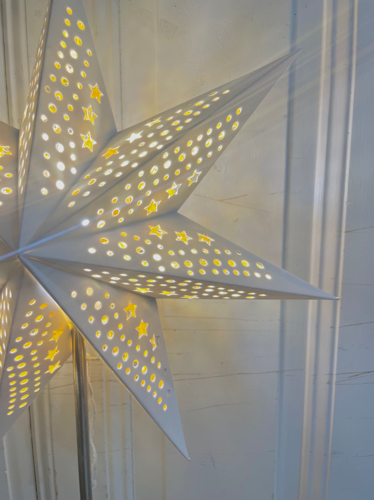 Leuchtstern SAMTPAPIER mit Ständer