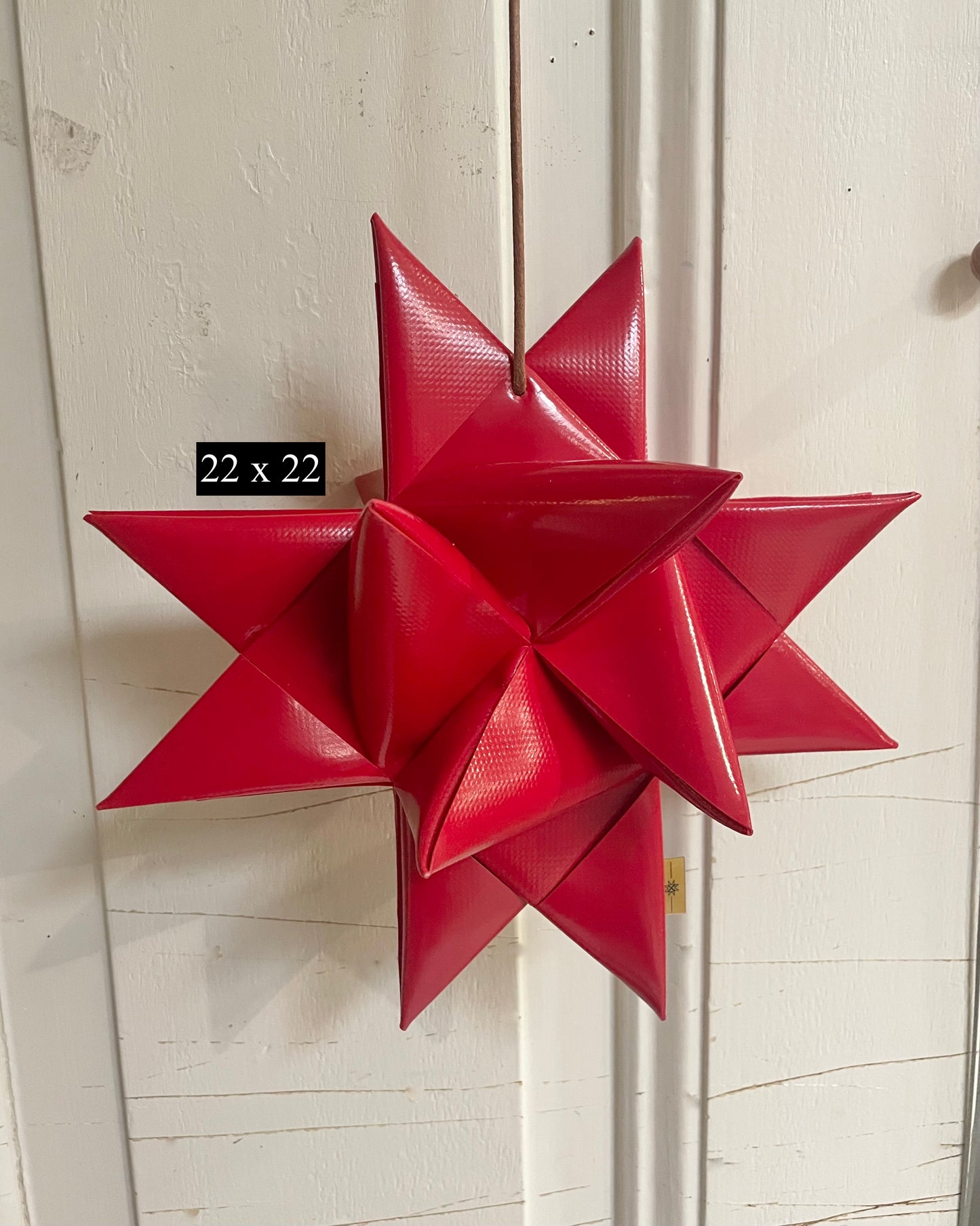 PLANE Fröbelstern ROT 22 x 22 cm