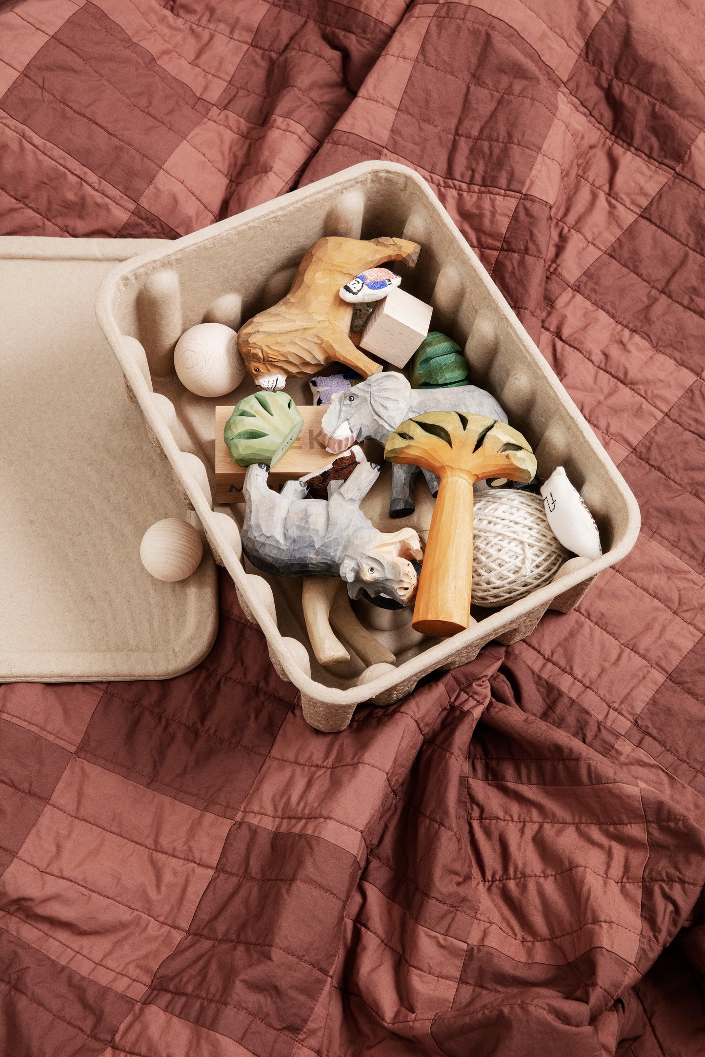 HIPPO handgeschnitztes Nilpferd